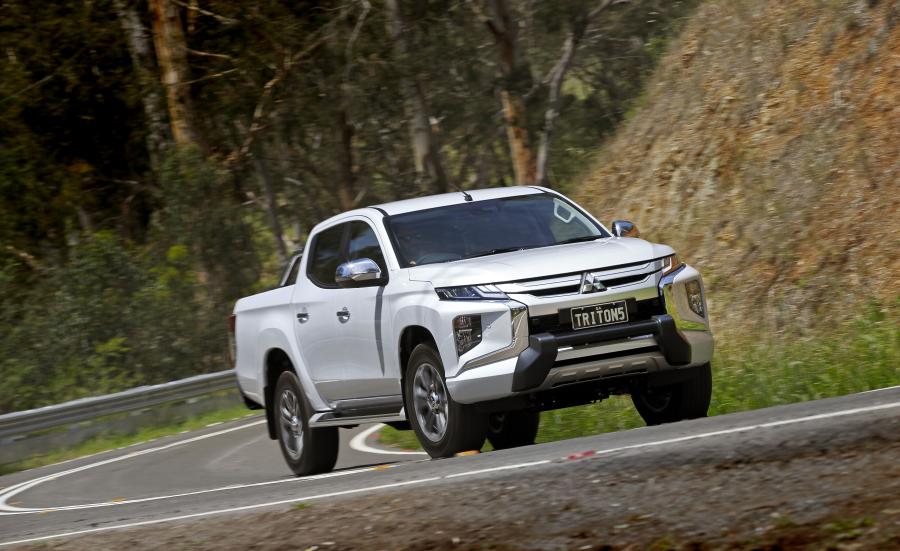  Mitsubishi Triton GLS Premium Club Cab 2019 года  (AU) (фото 27 из 38)